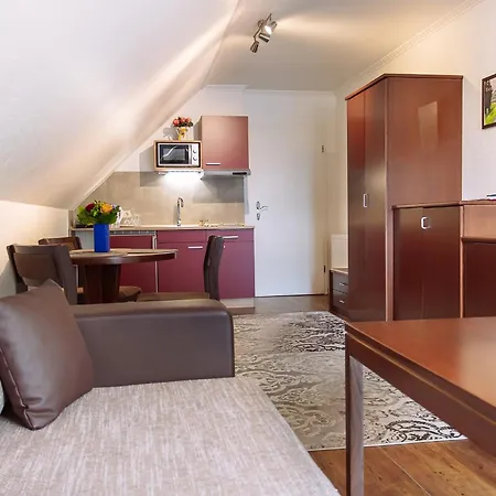 Am Tannenweg Apartment